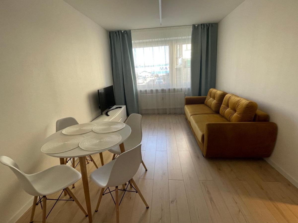 Mb Livinga Apartamentai Taikos G Mažeikiai エクステリア 写真